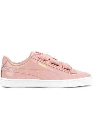 PUMA Basket Heart sneakers med lakeret finish