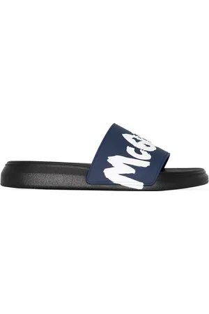 Alexander McQueen Slip-on sandaler med graffiti-logo