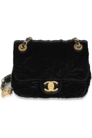 CHANEL Firkantet klassisk skuldertaske med flaplukning