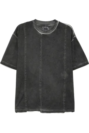 Izzue T-shirt med asymmetrisk kant