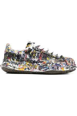 Maison Mihara Yasuhiro Sneakers med malingssprøjt