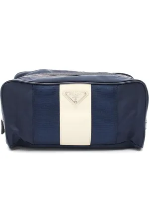 Prada Clutch med trekantet logo i emalje fra 00