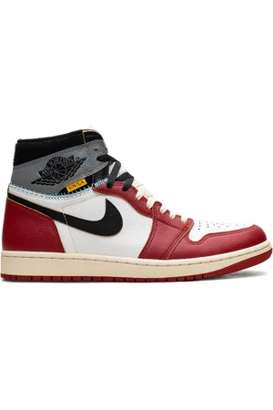 Jordan X Union LA Air 1 Retro High OG Chicago - Varsity Red/Black/Sail/Shadow Grey/Muslin sneakers