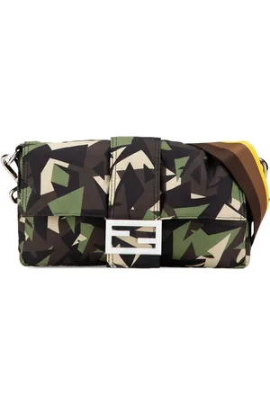 Fendi Camouflage Convertible Baguette satchel-taske i nylon fra 2000-2010