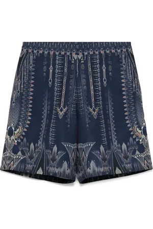 Camilla Mellemlange shorts
