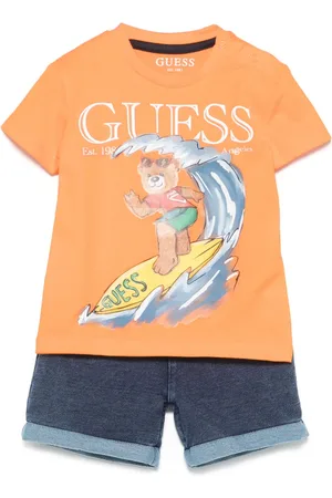 Guess Stribet shortssæt med gummilogo