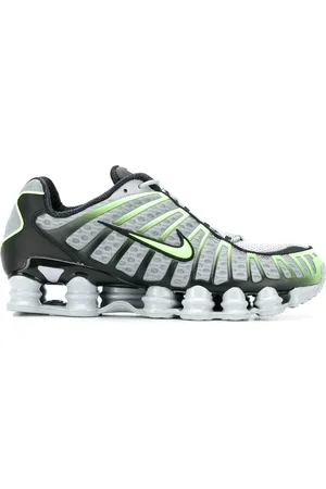 Nike Shox-sneakers med mesh-panel