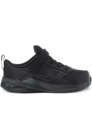 Nike Downshifter 11 Black/Dark Smoke Grey sneakers