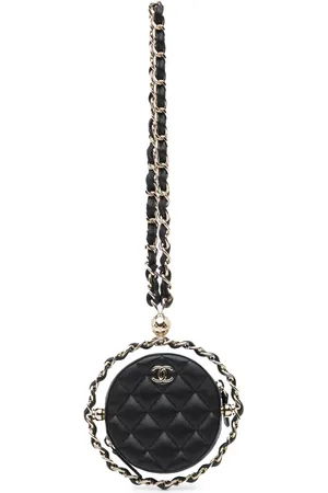 CHANEL CC-quiltet rund crossbody-clutch i lammeskind med kæde fra 2021