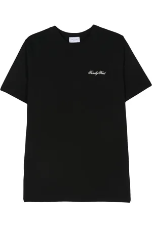 Family First T-shirt med symbol