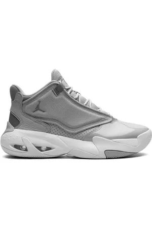 Jordan Air Max Aura 4 Cool Grey sneakers