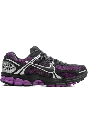 Nike Zoom Vomero 5 Black Vivid Purple sneakers