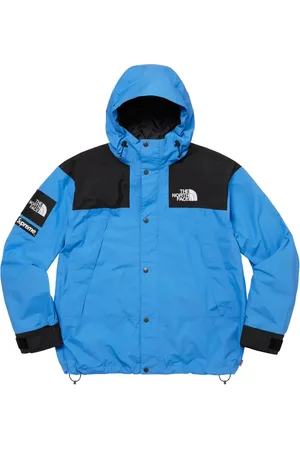 Supreme X The North Face Mountain jakke