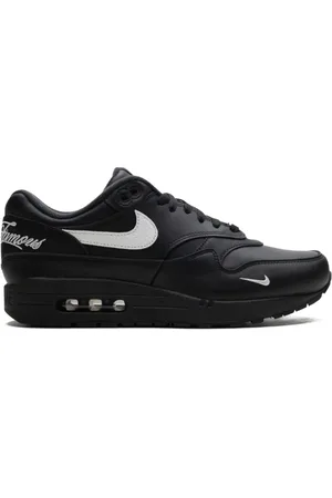 Nike X Supreme Air Max 1 