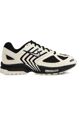 Nike Pegasus 2005 sneakers