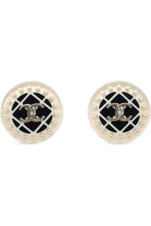 CHANEL CC-ørestikker fra 2019