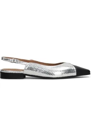 carmens Jane Wing pumps