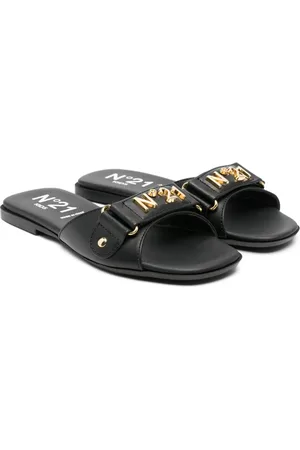 Nº21 Sandaler med logoplade