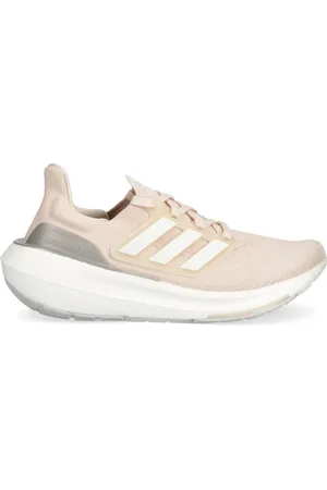 adidas Ultraboost 5 sneakers