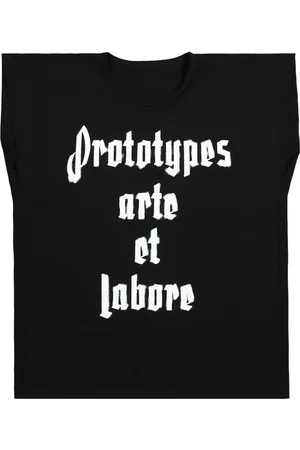 PROTOTYPES T-shirt med logotryk