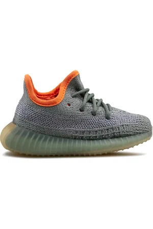 adidas Yeezy Boost 350 V2 sneakers