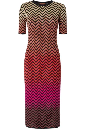 Missoni Mellemlang kjole med zigzag-mønster