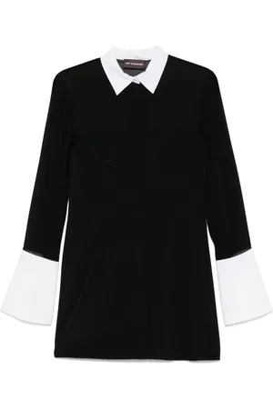 MVP Wardrobe Kort kjole med gennemsigtigt panel