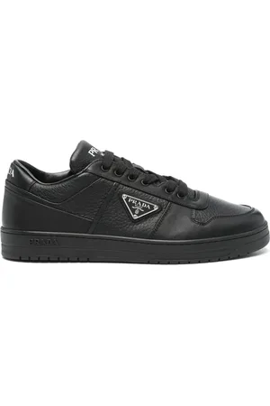 Prada Sneakers med trekantet logo