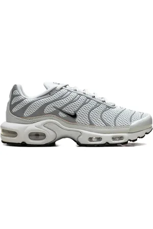 Nike Air Max Plus Light Silver sneakers