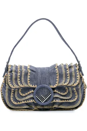 Fendi Broderet F is Fendi Kan I Baguette håndtaske i denim fra 2010-2024