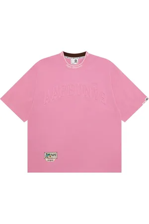 A Bathing Ape T-shirt med præget logo