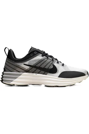 Nike Lunar Roam Summit White/Black sneakers