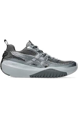 Asics Neocurve sneakers med mesh-paneler