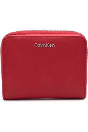 Calvin Klein Pung med logobogstaver