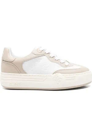 Guess Sneakers med præget logo