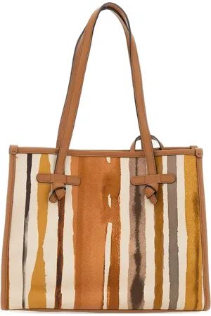MARCELLA CLUB Tote med trykknaplukning