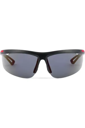 Prada Solbriller med logotryk