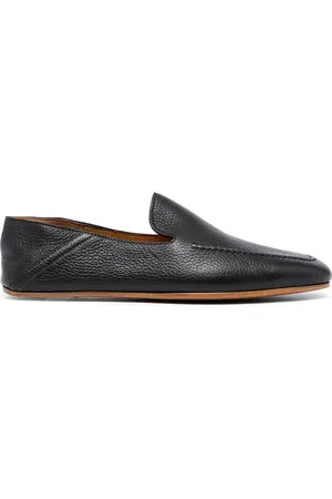 Magnanni Loafers i læder med mandelformet snude