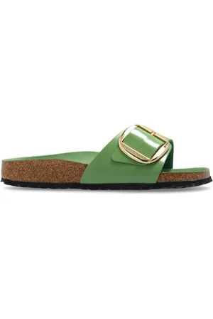 Birkenstock Madrid sandaler i lakeret læder med stor spændedetalje