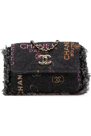 CHANEL Mood crossbody-taske i denim med frynse fra 2021