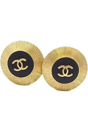 CHANEL Guldbelagt CC-knapøreclips fra 1995