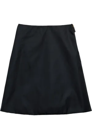 Prada Nederdel med trekantet logo