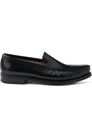 Prada Loafers i børstet læder
