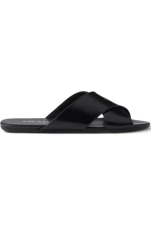 Prada Sandaler med krydsende remme