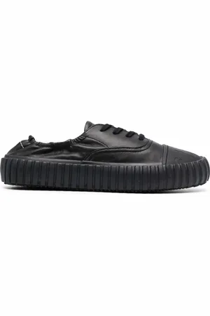 Maison Margiela Low-top sneakers i læder med logoprægning
