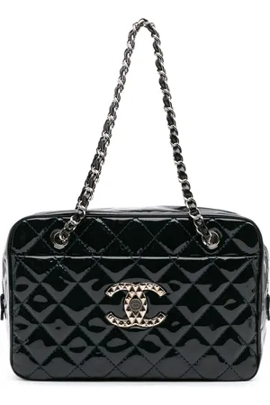 CHANEL Stor quiltet CC Brilliant skuldertaske i lak fra 2009-2010