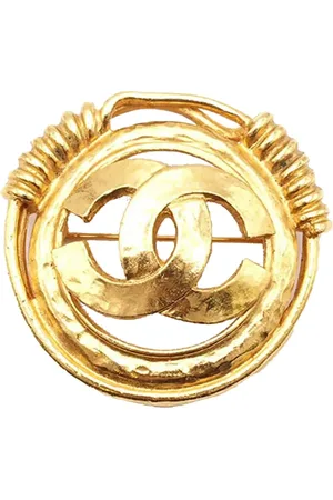 CHANEL Guldbelagt CC-broche fra 1994
