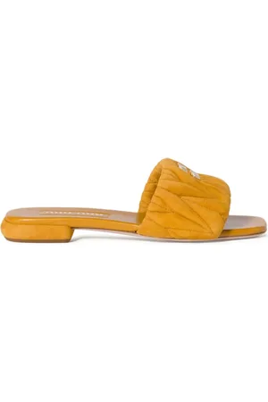 Miu Miu Matelassé sandaler i ruskind