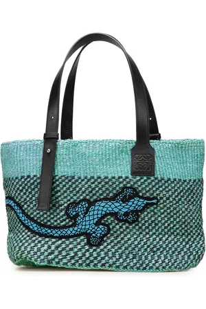Loewe Paulas Ibiza Lizard tote i bast med broderi fra 2021