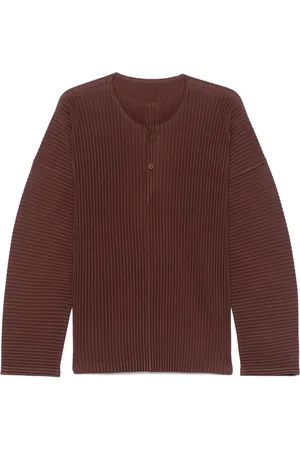 Issey Miyake T-shirt med plisseret effekt
